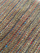 Load image into Gallery viewer, Yak wool and silk scarf