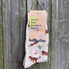 Load image into Gallery viewer, Socks - single pairs (regular) - Conscious Step