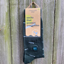 Load image into Gallery viewer, Socks - single pairs (regular) - Conscious Step