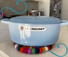 Load image into Gallery viewer, Felt Ball Trivet (multicoloured)