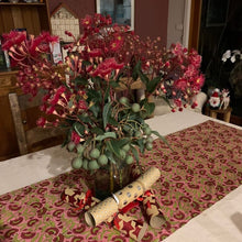 Load image into Gallery viewer, Christmas - tablerunner
