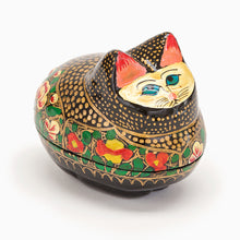 Load image into Gallery viewer, Paper mache - cat trinket boxes
